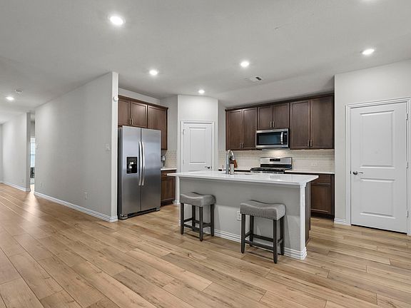 3rd image of 2849 Brittlebush Dr