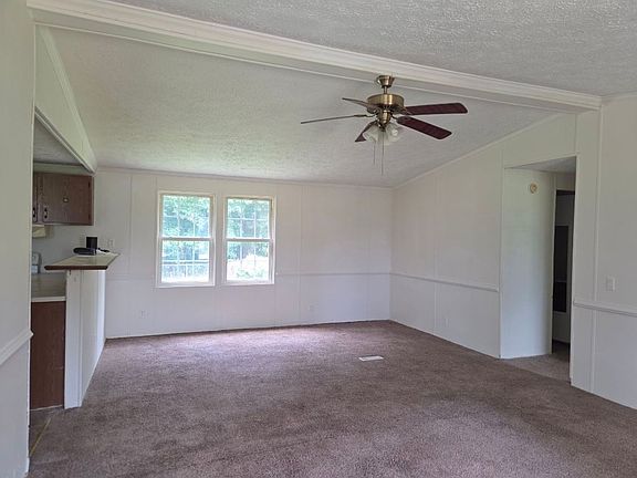 2nd image of 381 Hill Loop Rd