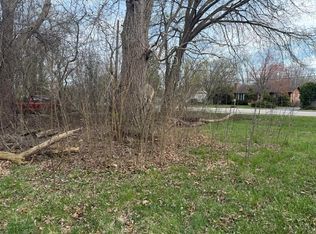 10802 W York House Rd, Beach Park, IL