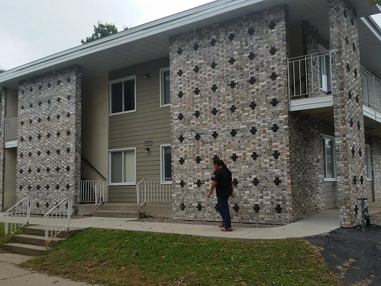 918 Denton St #14 — Photo 14