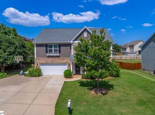 370 Slate Dr, Boiling Springs, SC 29316