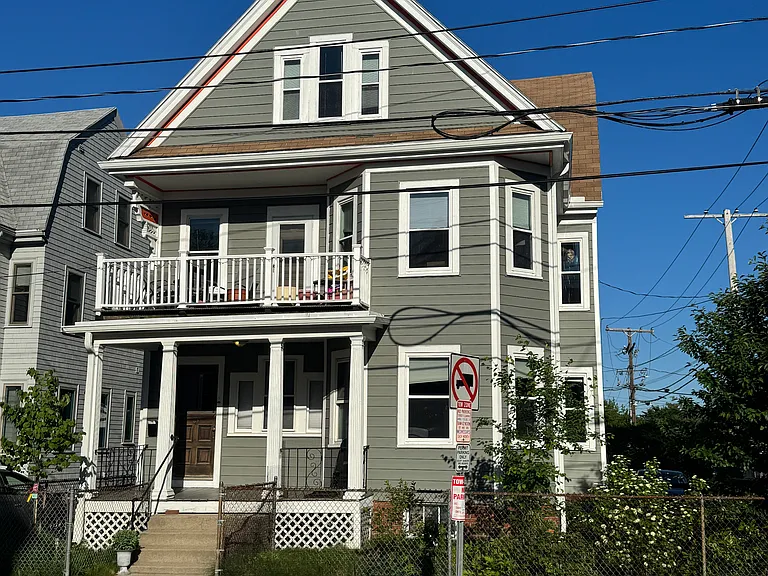 65 Josephine Ave #1 — Photo 10