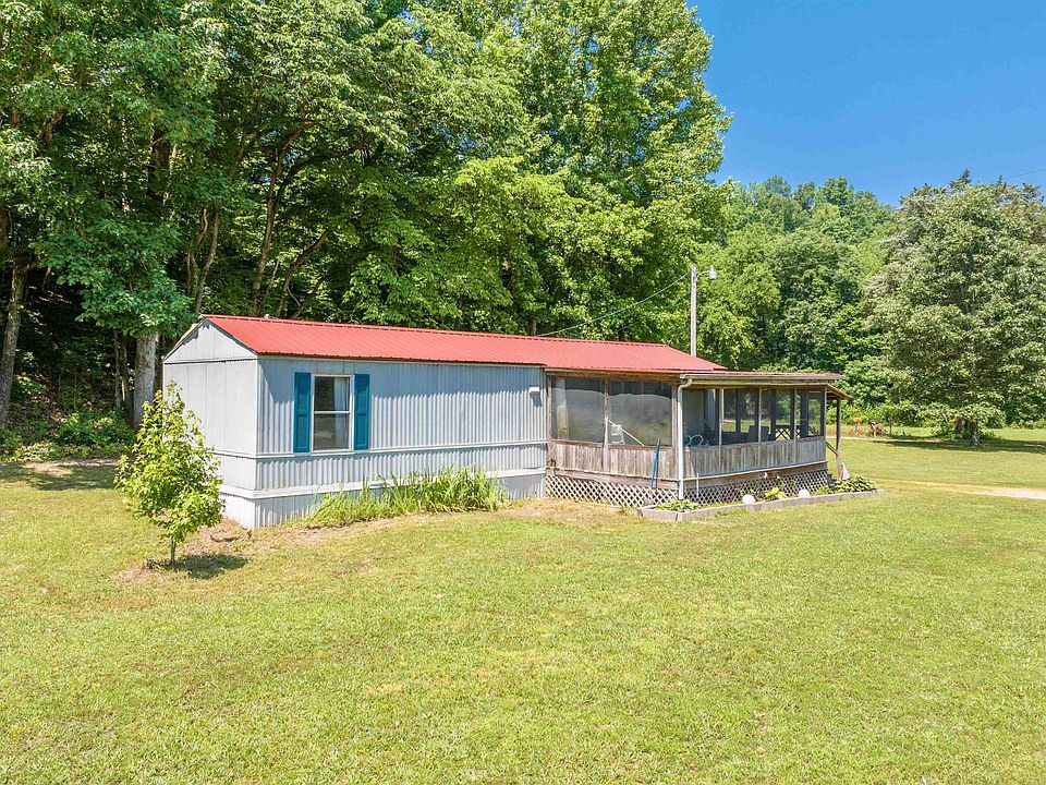 2nd image of 117 Pinewood Rd