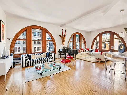 Sold by Sotheby's International Realty | media 12