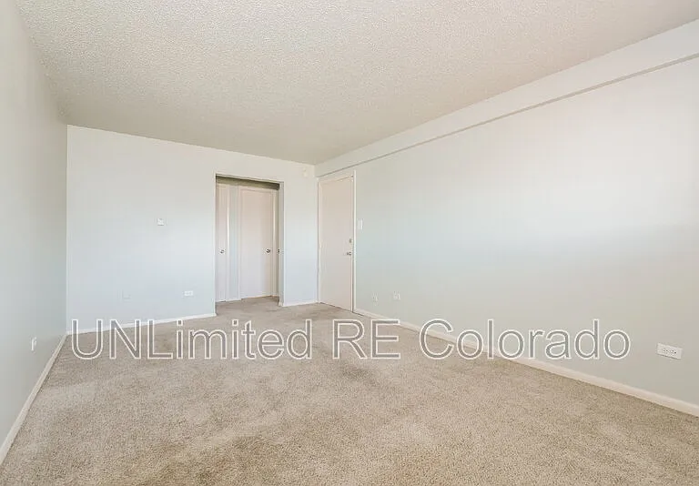 1442 Macon St #101 — Photo 6