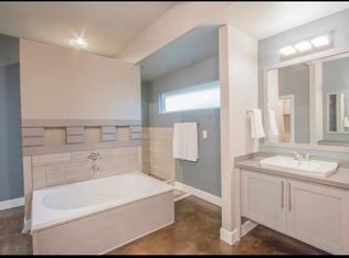 2340 NW 173rd St, Edmond, OK 73012