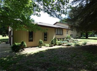 9992 Infirmary Rd, Mantua, OH 44255