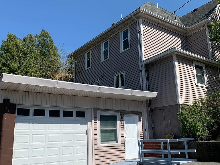 66 E Main St — Photo 24
