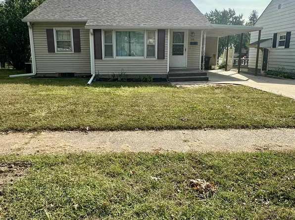 106 N Iowa Ave, Ottumwa, IA 52501