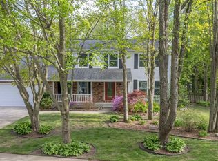 2304 Plymouth St, Midland, MI 48642