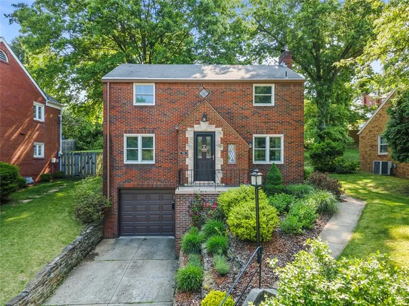 752 Washington Dr, Pittsburgh, PA 15229