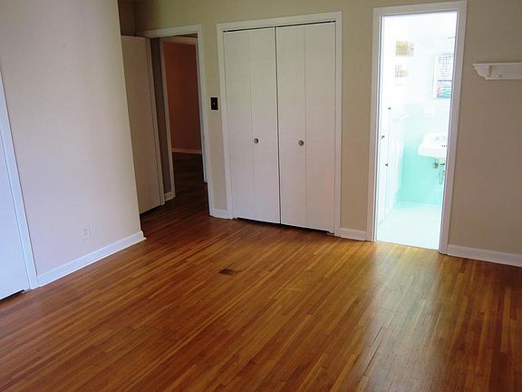 2nd image of 4710 Ebonwood Ln