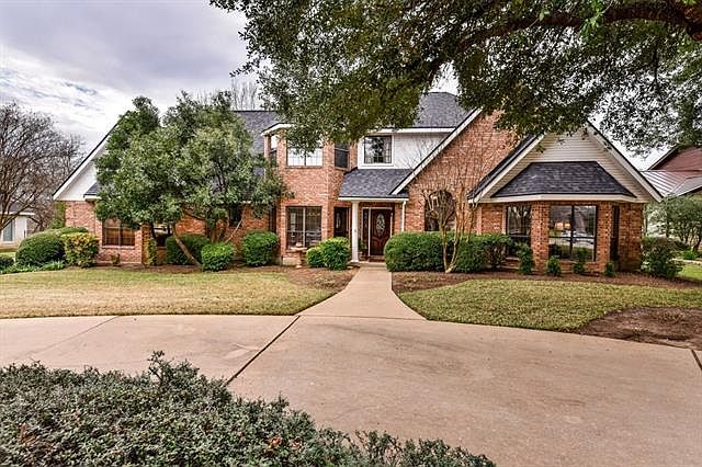 1st image of 30605 Berry Creek Dr