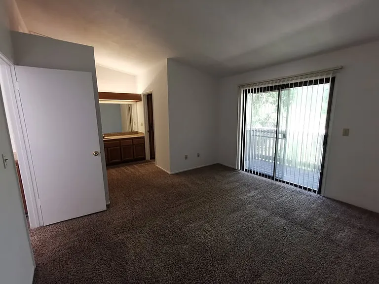 Shadowbrook — Photo 25