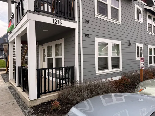 1217/1219 Billy Frank Jr St, 1217 Billy Frank Jr St #101, Bellingham, WA 98225