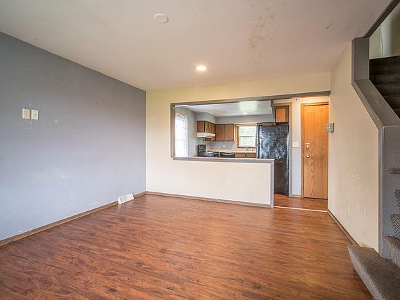 2nd image of 9161 N 86th Ct #9163