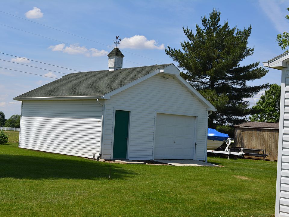 109 Lakewood Estates, Camargo, IL 61919 Zillow