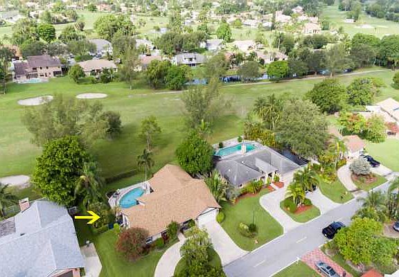Home For Sale In Cypress Creek Country Club
