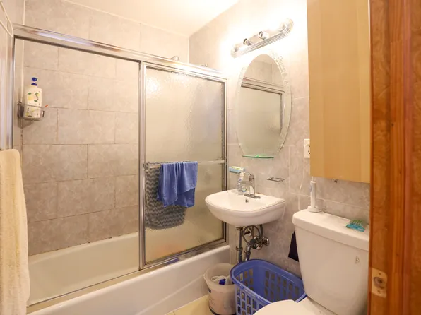 140 Avenue O image 11 of 19