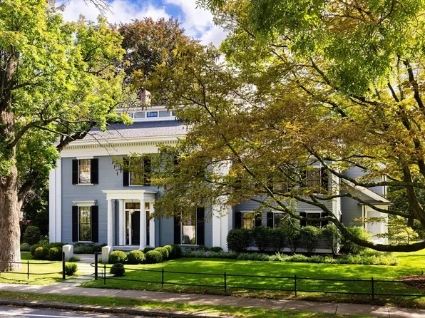 172 Brattle St, Cambridge, MA 02138