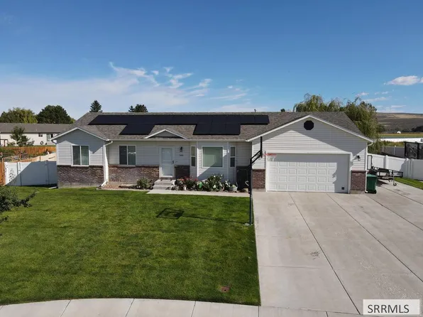 5461 E Elliott Dr, Iona, ID 83427