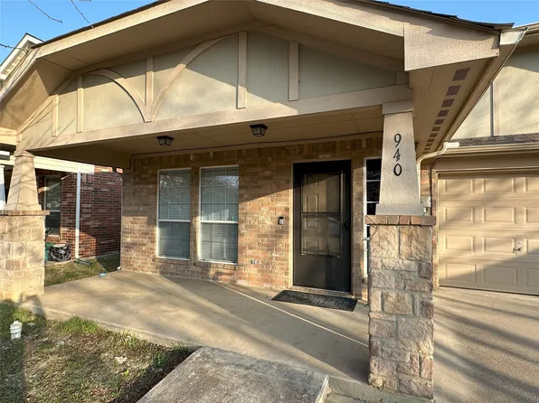 940 Bentwood Trl, Grand Prairie, TX 75052
