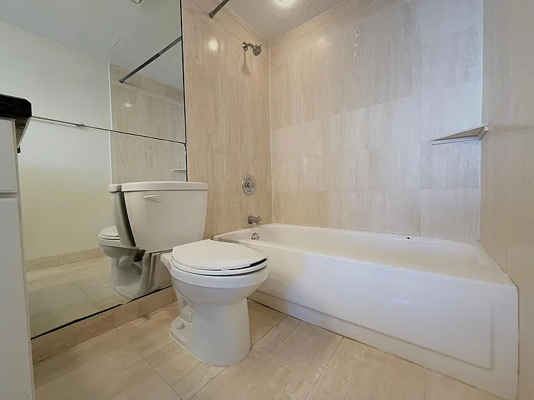 5600 N Flagler Dr #2209 — Photo 44