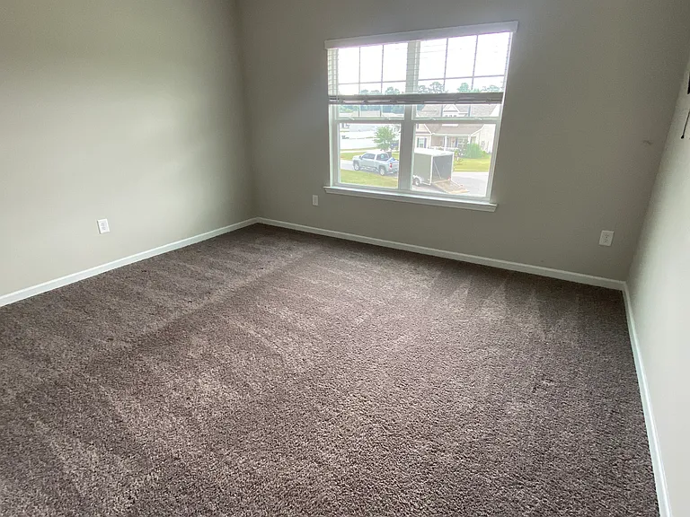 228 Monroe Fields Dr — Photo 41