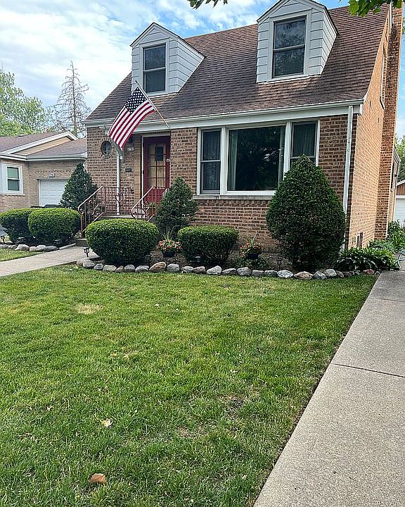 2nd image of 1731 186th Pl