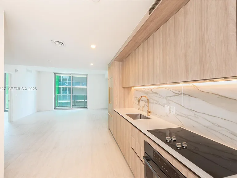 77 SE 5th St #3206 — Photo 12