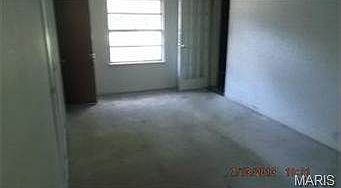 5th image of 553 Ford Dr
