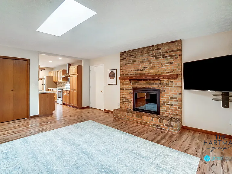 2200 Matrena Dr — Photo 9