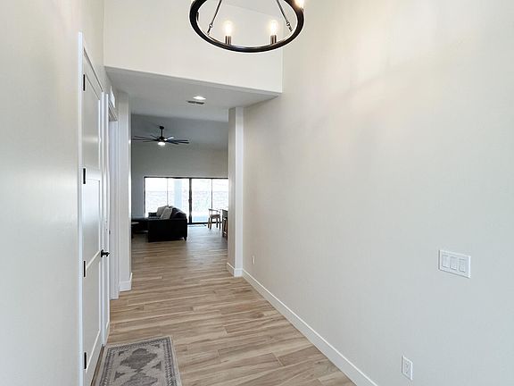 5th image of 3562 Tarpon Dr