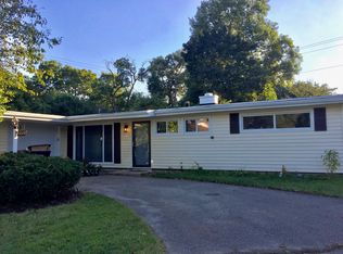 3003 Hilltop Dr, South Bend, IN 46614