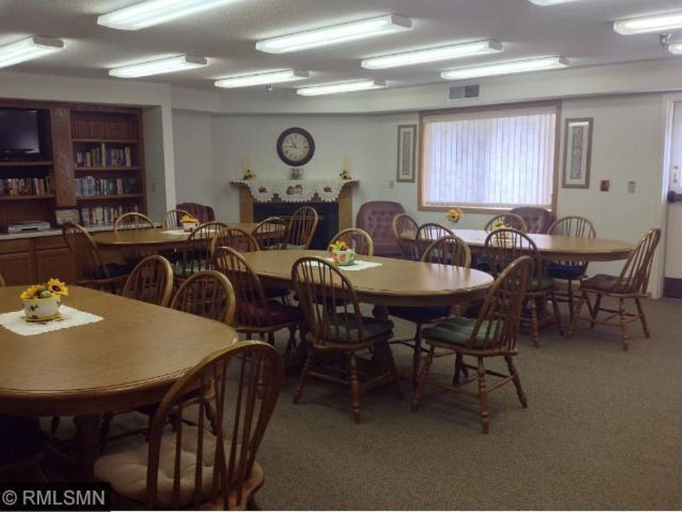 2nd image of 29895 Sportsman Drive #204