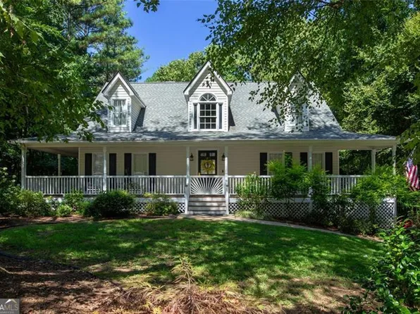60 Warrenton Dr, Douglasville, GA 30134