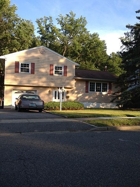 1st image of 49 Cypress Ave