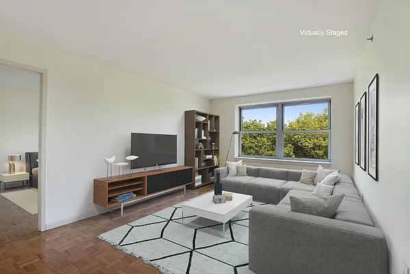 Rented by Red Apple Group | media 13