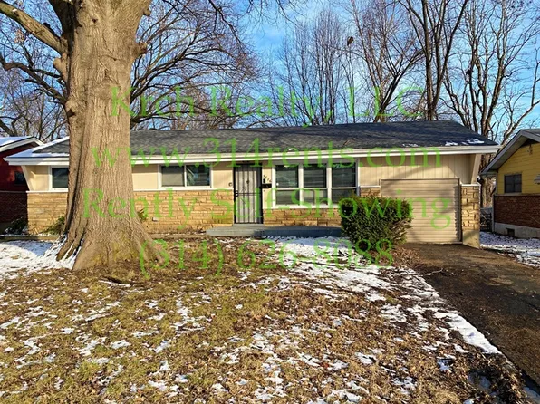 9826 Portage Dr, Saint Louis, MO 63136