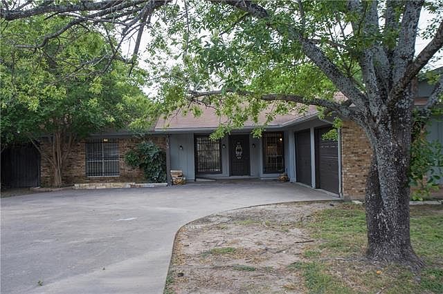 1st image of 9407 Quail Meadow Dr