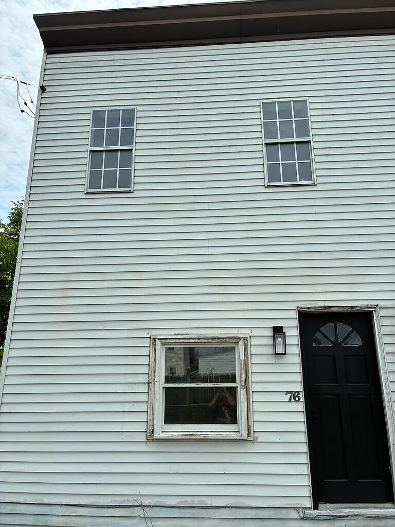 2 bed, 600 sqft, $1,545 — Photo 1