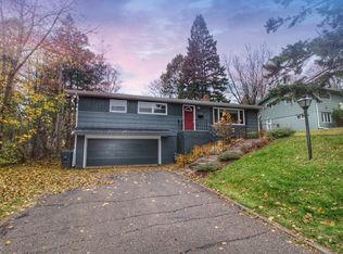 1915 Dunedin Ave, Duluth, MN 55803