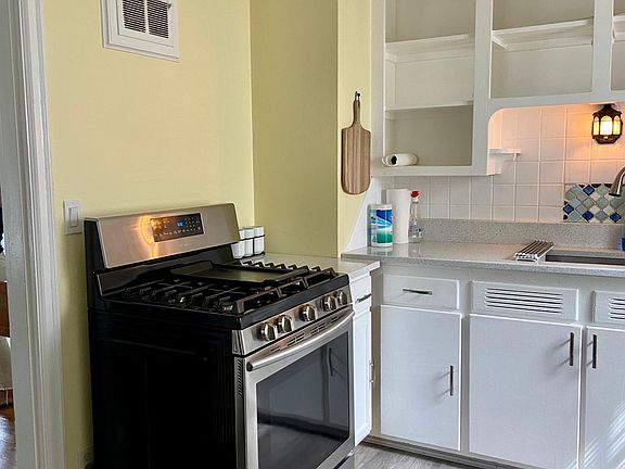 Stainless steel stove