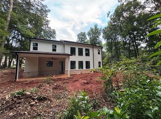 2011 Montrose Ct, Lawrenceville, GA 30044