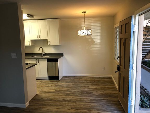 4th image of 4681 35th St