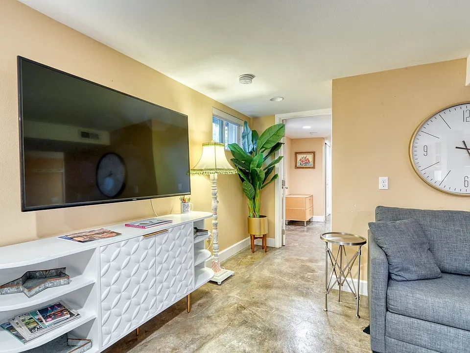 1200 SW 20th Ave #ID1612002P