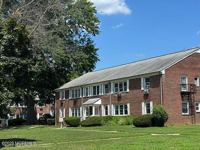 1st image of 52 Stonehurst Boulevard #A