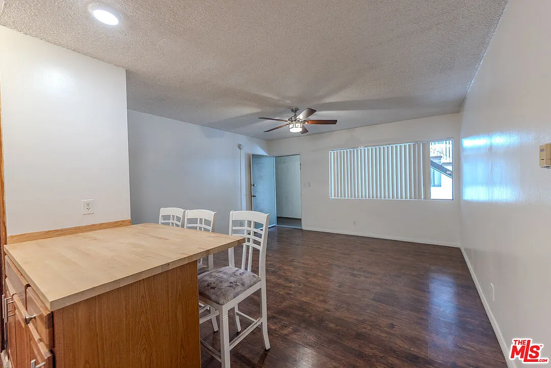 Studio, 1.0 bath, 500 sqft, $1,500 — Photo 4