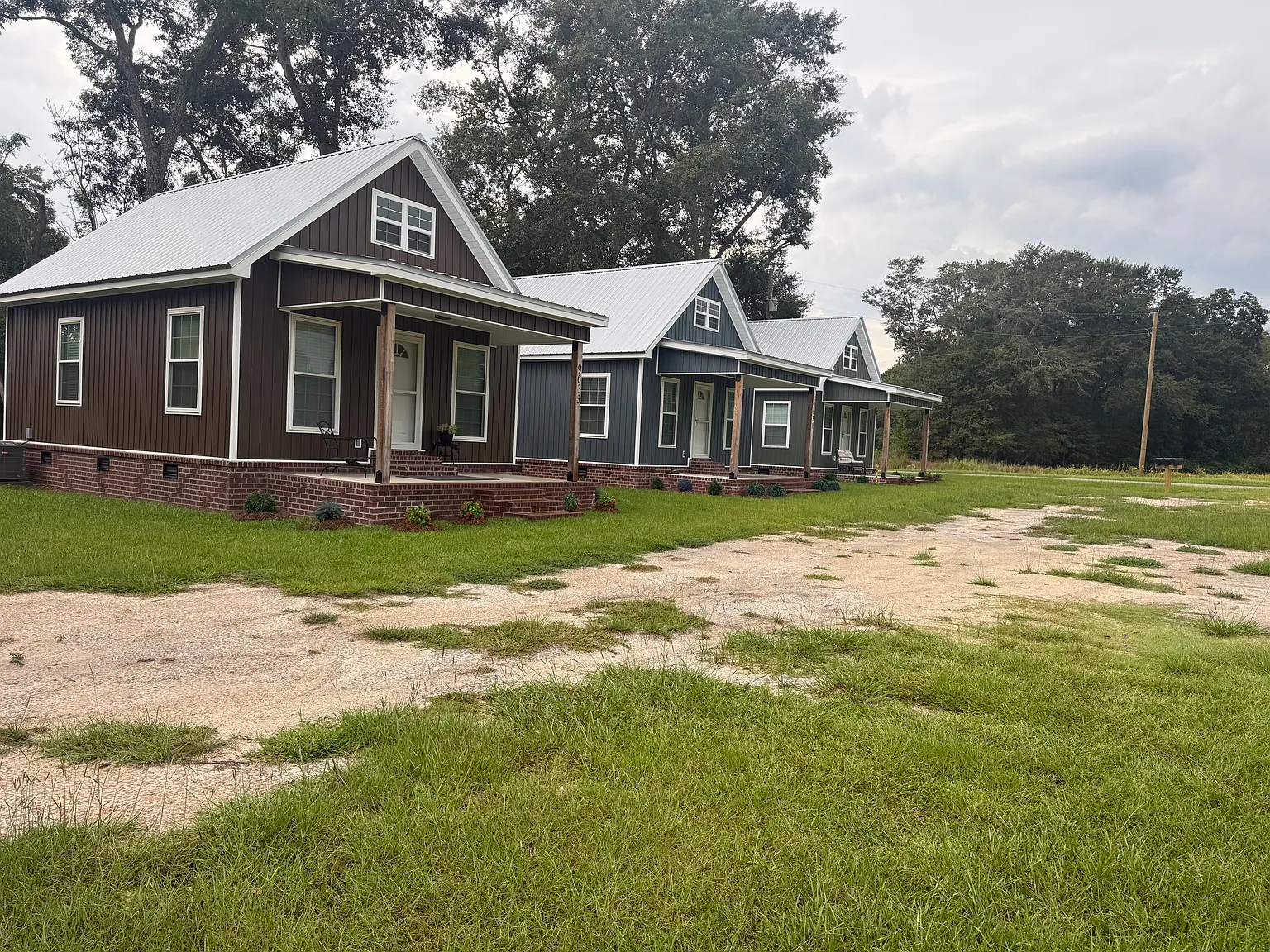 2 bed, 2.0 bath, 980 sqft, $1,200 — Photo 3