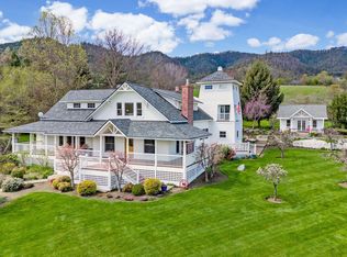 6850 Adams Rd, Talent, OR 97540